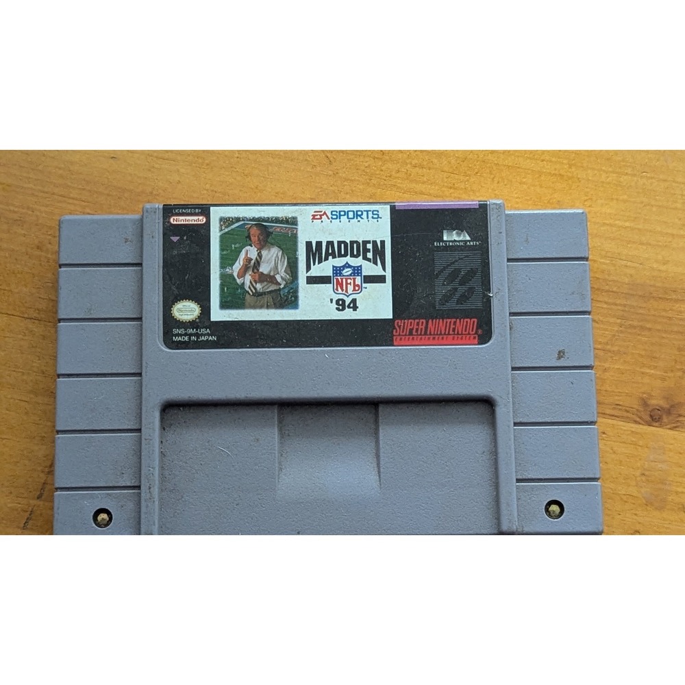 Madden NFL 94 Super Nintendo SNES Video Game‎ Cartridge EA Sports SNS-006 1993